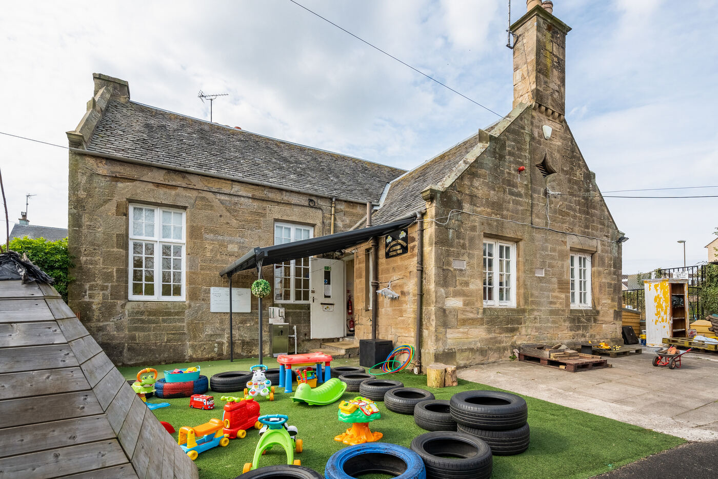 Start Bright Bonnyrigg nursery building